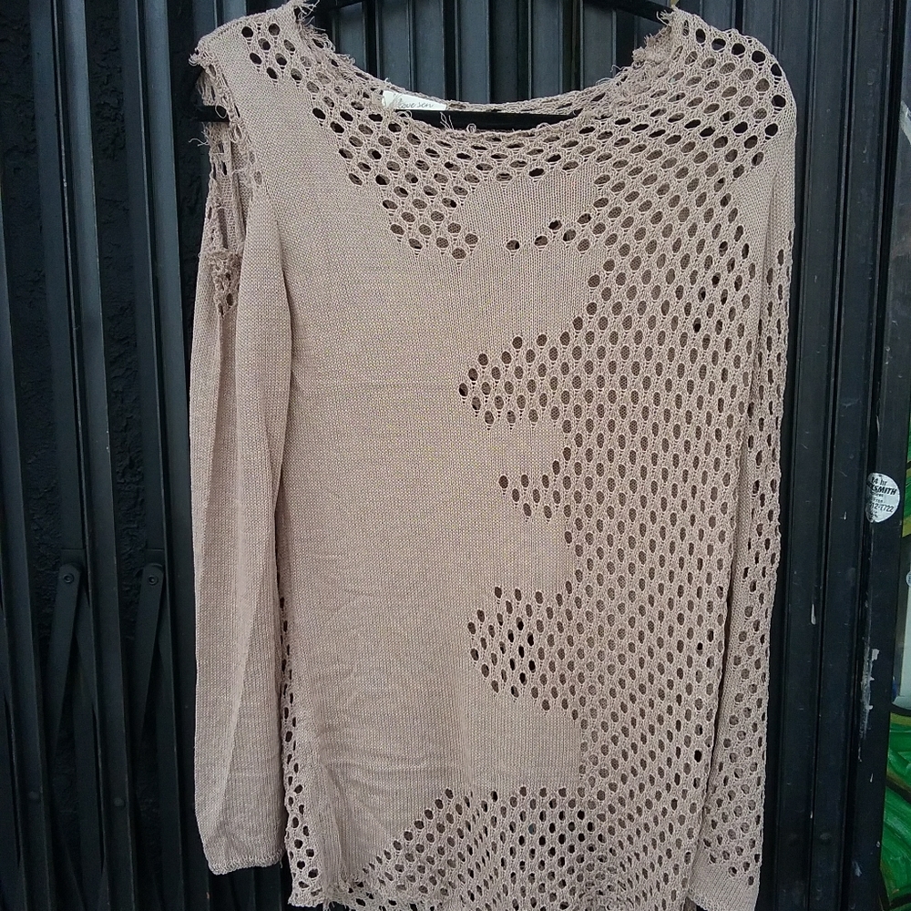 Shredded Women's Top - Tan